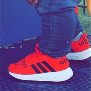 Adidas toddler shoe
